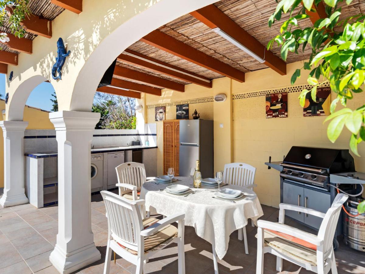 Belvilla By Oyo Casa Marcel Calpe Buitenkant foto